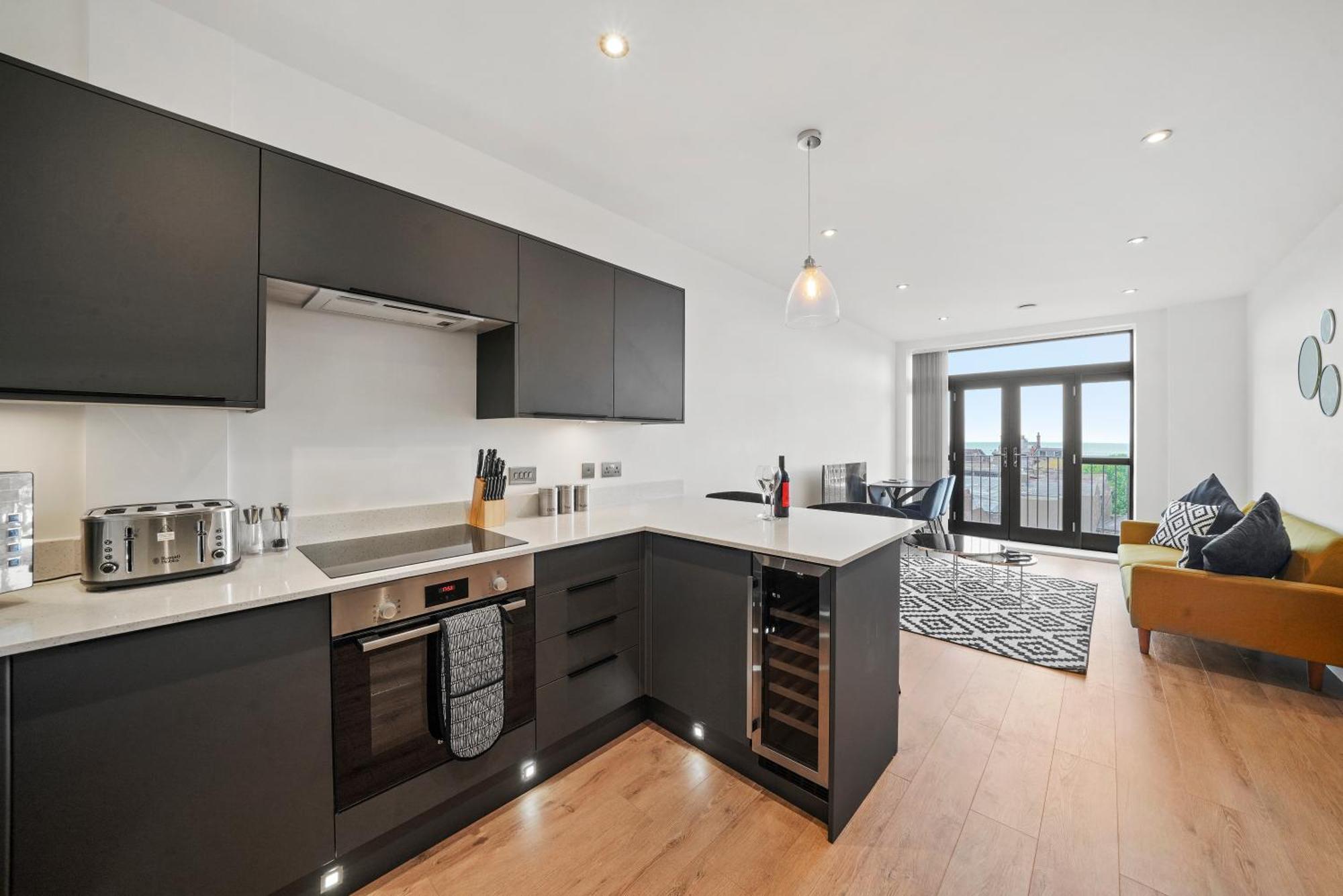 Retreat: Seaside Bliss In Ramsgate Appartement Buitenkant foto