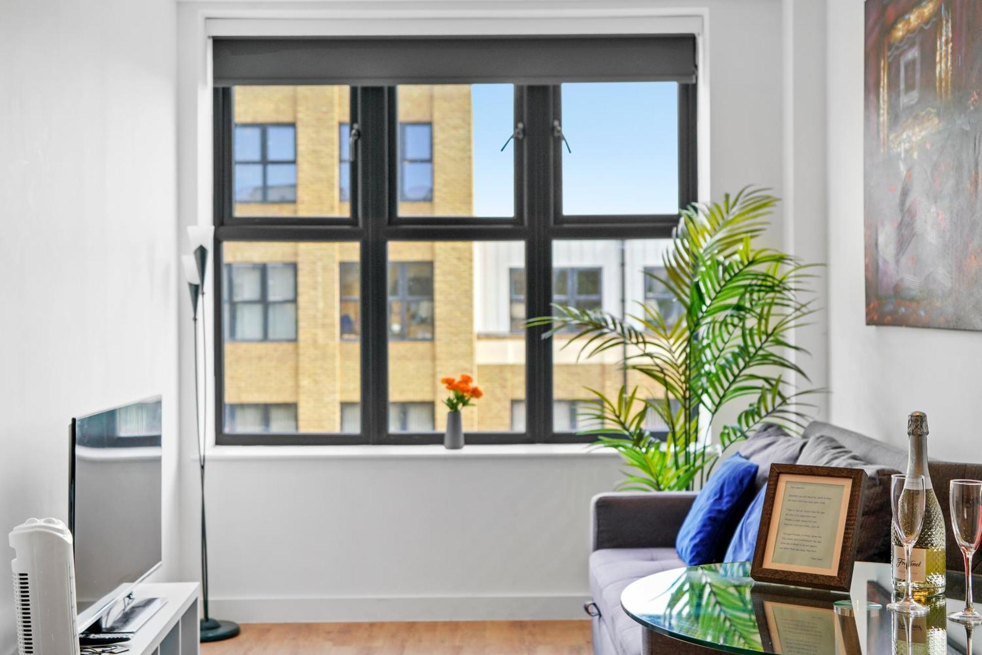 Retreat: Seaside Bliss In Ramsgate Appartement Buitenkant foto